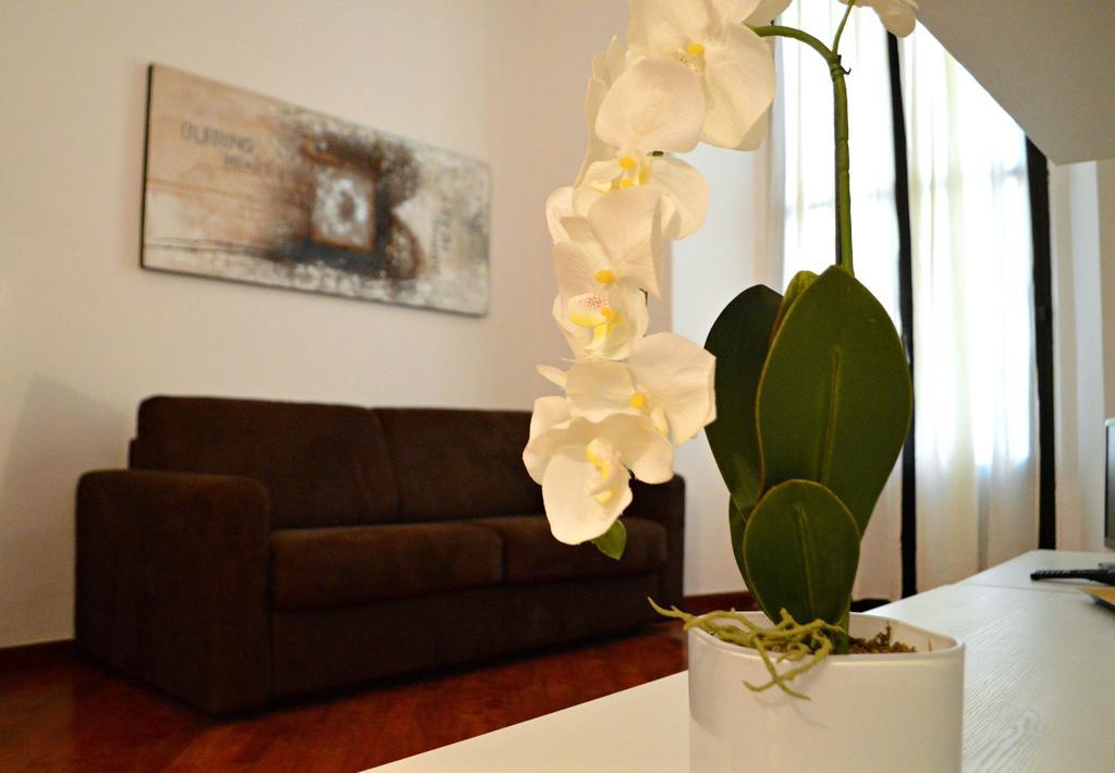Appartement La Casa Dei Viaggiatori à Milan Chambre photo